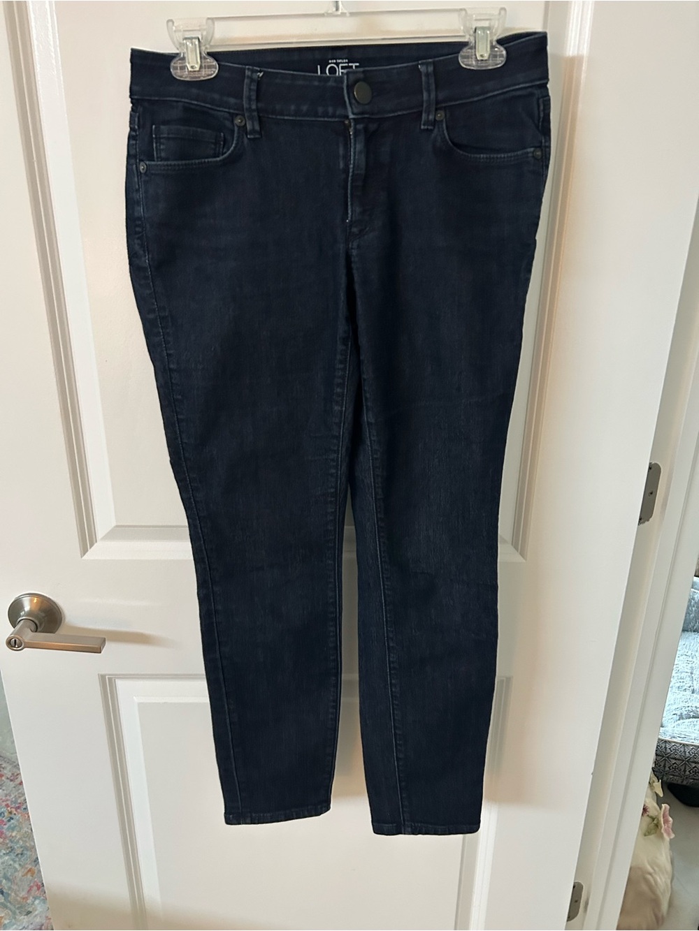 LOFT Dark Wash Women's Slim Jeans - Navy Black Sz 4/27
